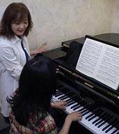 ピアノ　池田美和先生