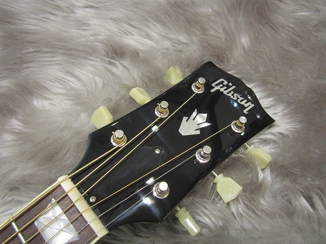 Gibson J-160E③