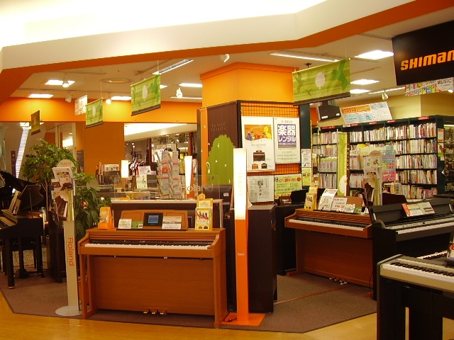 札幌ステラプレイス店　電子ピアノコーナー