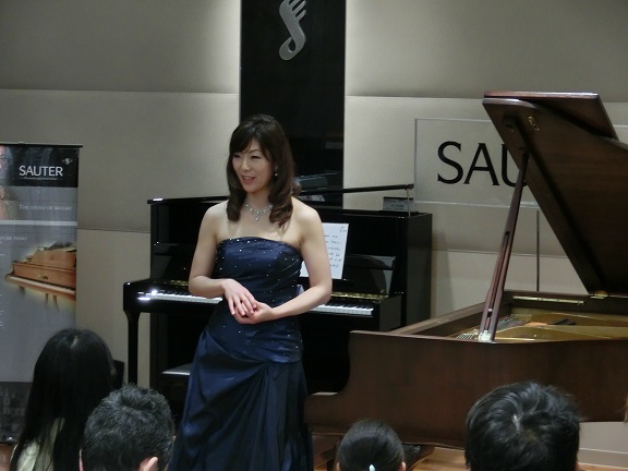 浦山純子　ピアノ　コンサート
