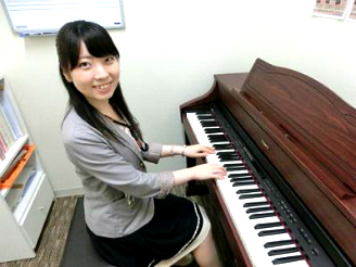島村楽器ピアノインストラクター　野坂彩恵　仙台泉