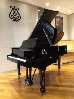 STEINWAY&SONS Hericonia　島村楽器グランフロント大阪店　コレクションピアノフェア