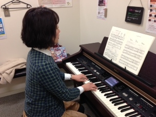 水戸駅　大人のピアノ教室　音楽教室　50歳からのピアノ