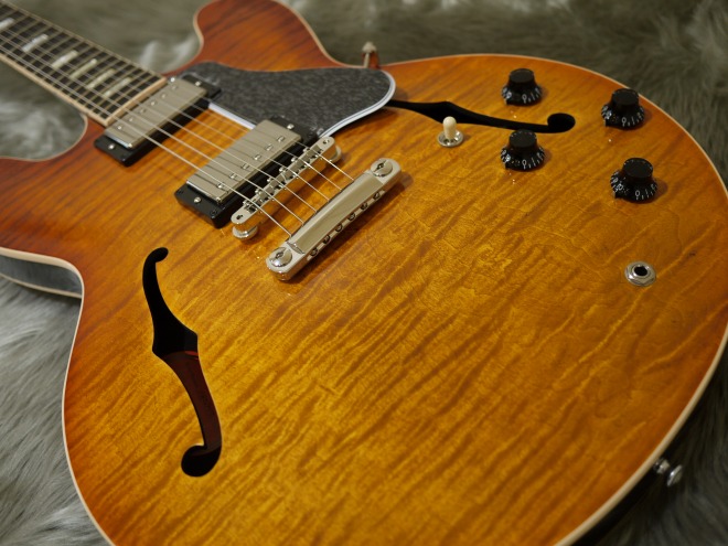 ES 335 Figured(FB) ES 335 Figured(FB)