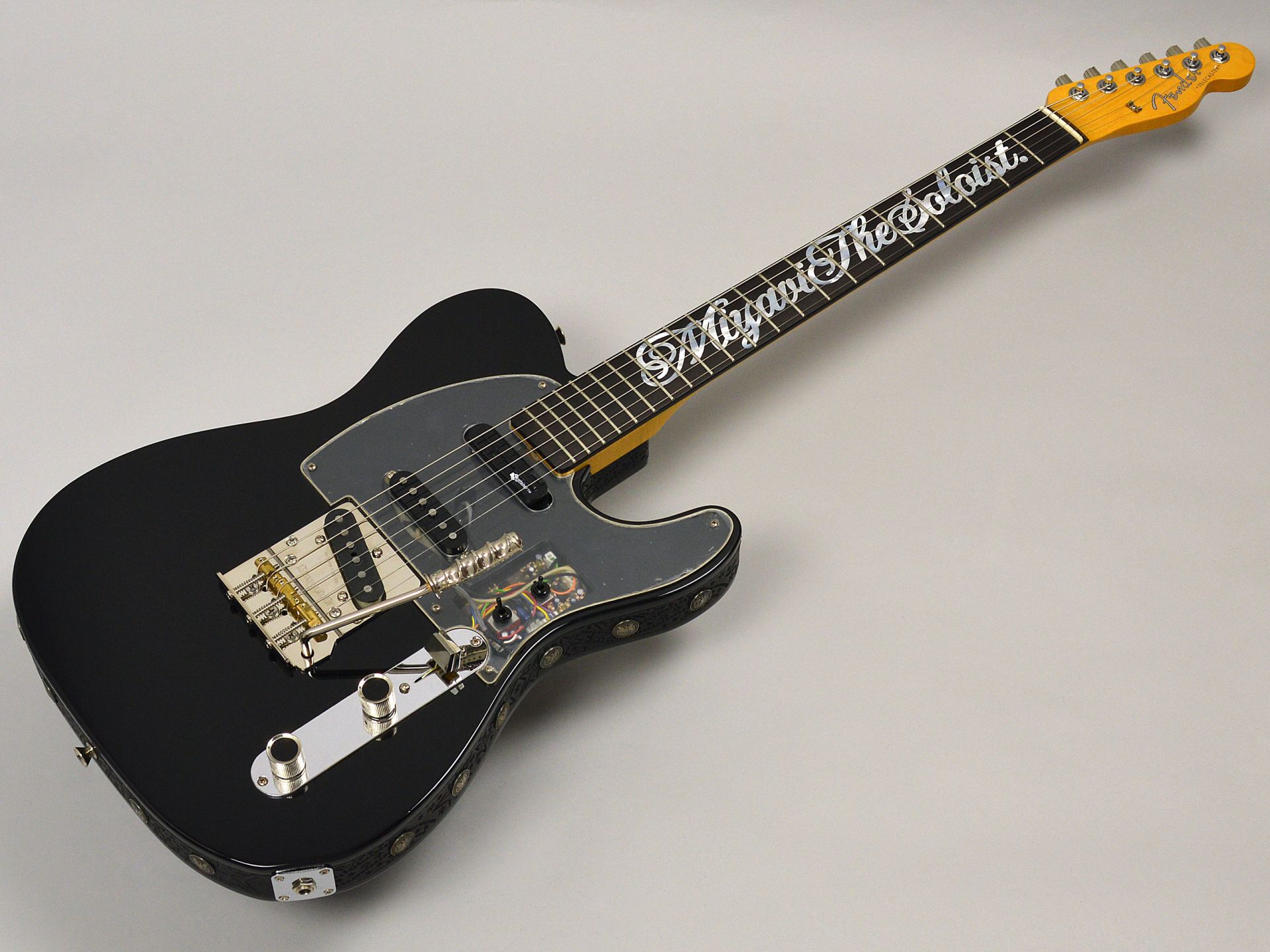 FenderJAPAN 【中古】MIYAVI x TAKAHIROMIYASHITATheSoloist.オリジナルギタートップ画像