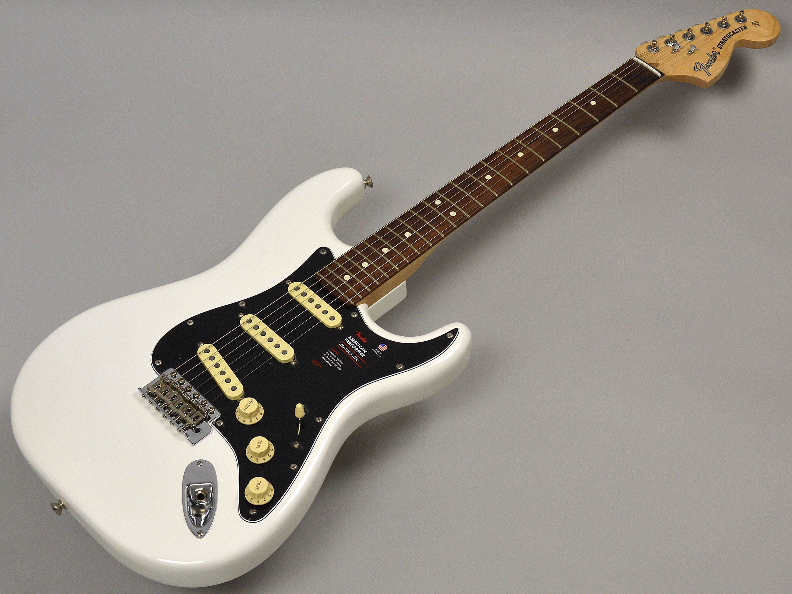 Fender AMERICAN PERFORMER STRATOCASTERトップ画像