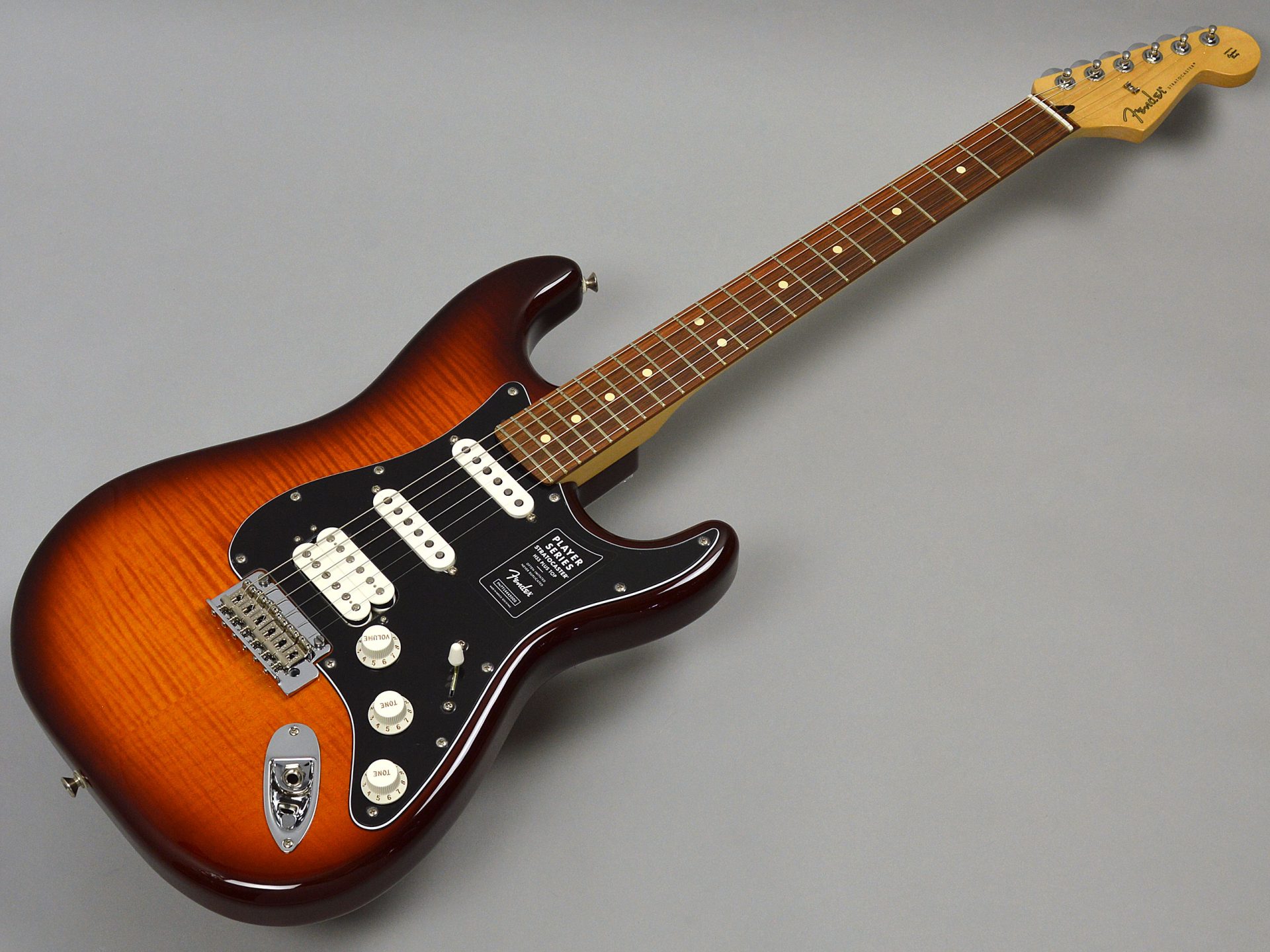 Fender PLAYER STRATOCASTER HSS PLUS TOPトップ画像