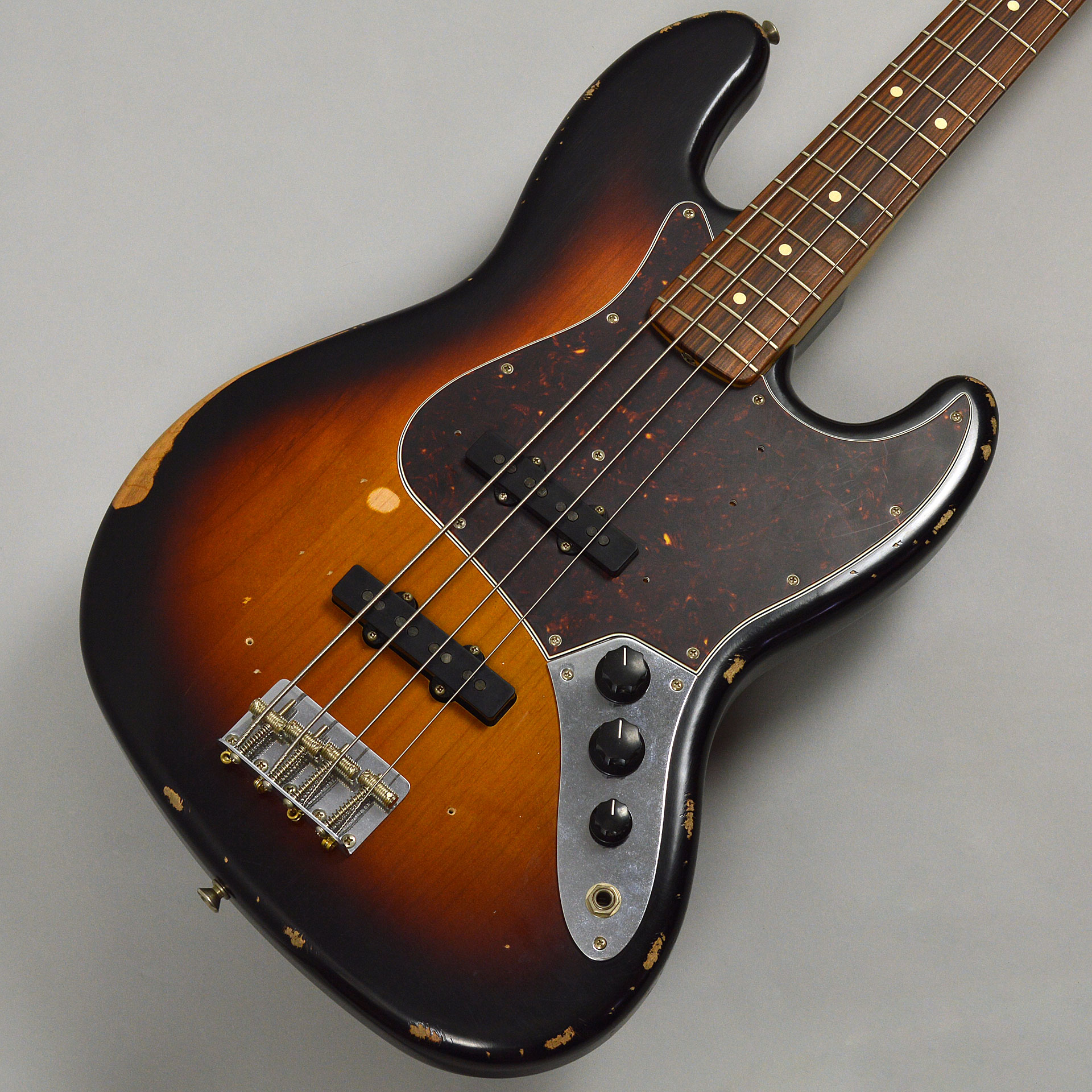 Fender ROAD WORN 60s JAZZ BASS 3TS/PFサムネ画像