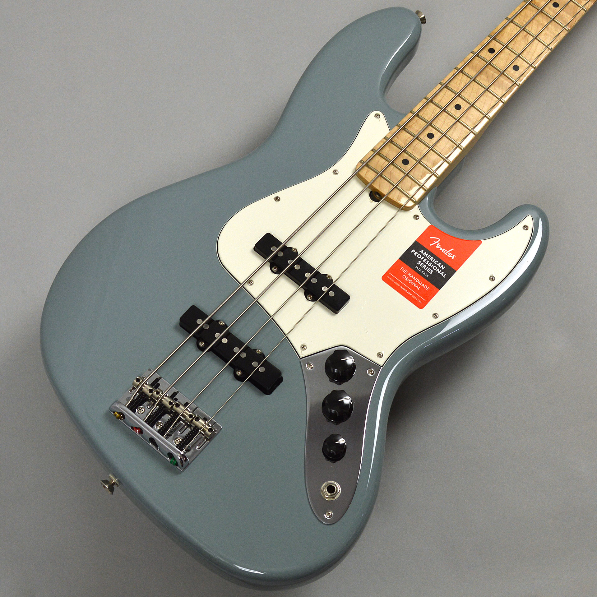 Fender AMERICAN PROFESSIONAL JAZZ BASSサムネ画像