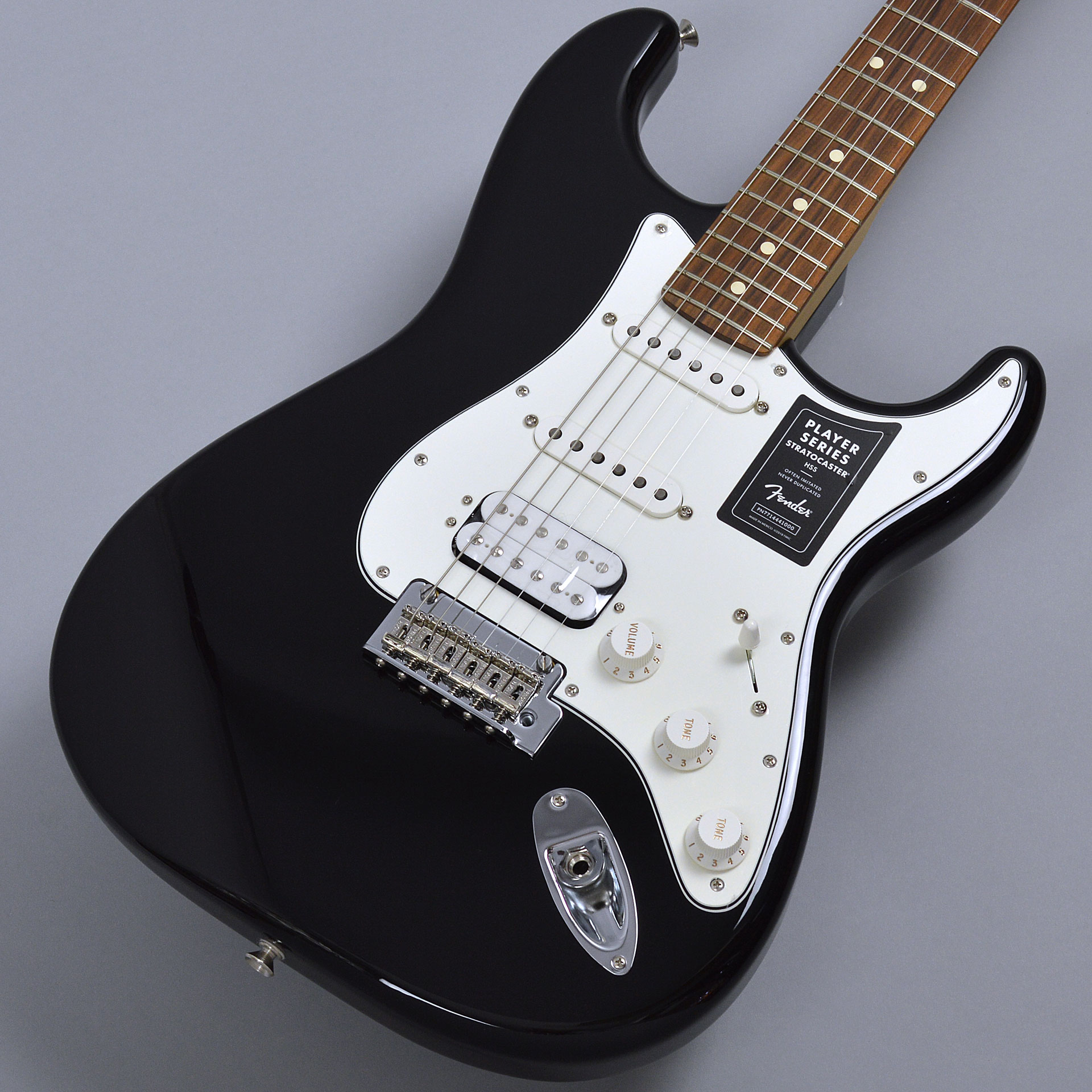 Fender PLAYER STRATOCASTER HSS PF BLKサムネ画像