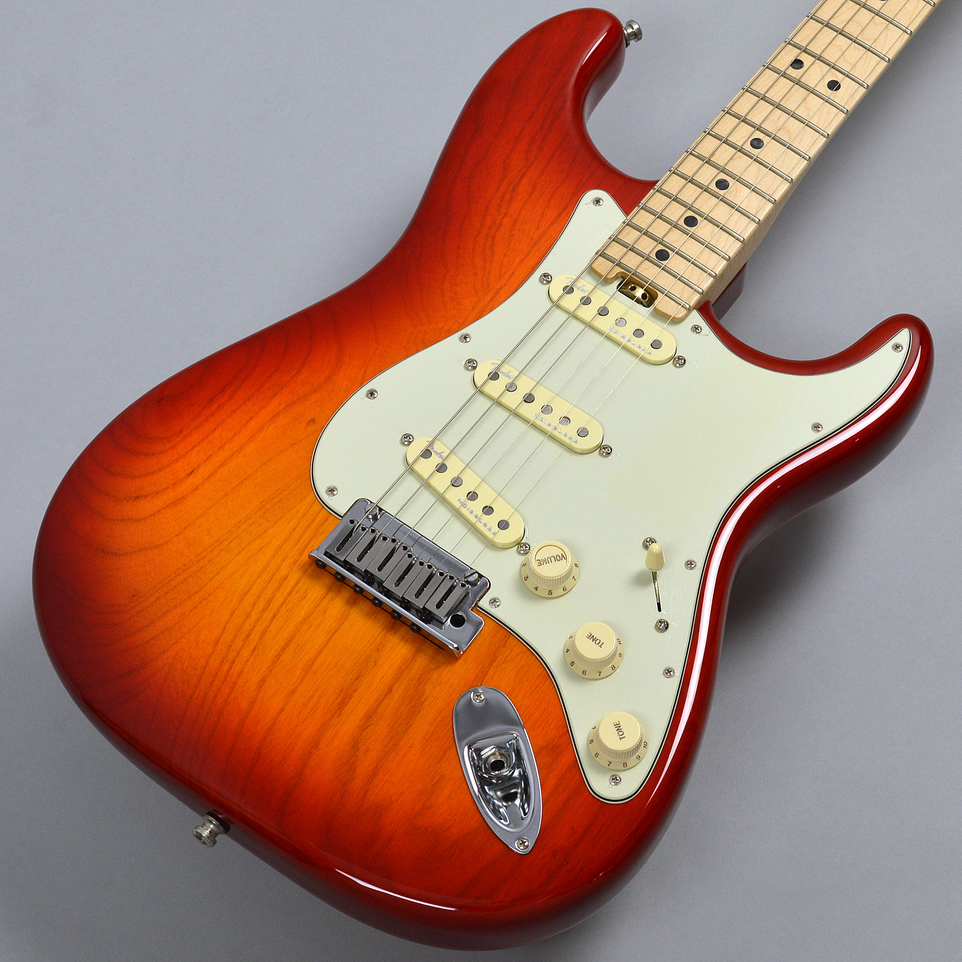 Fender American Elite Stratocaster MN ACBサムネ画像