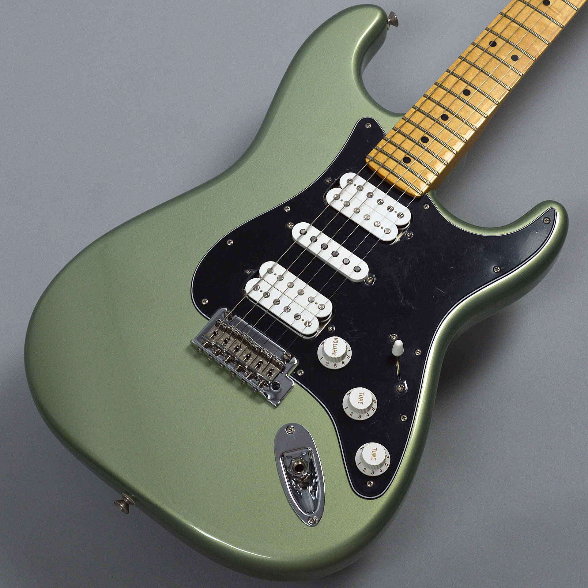 Fender PLAYER STRATOCASTER HSH MN SGMサムネ画像