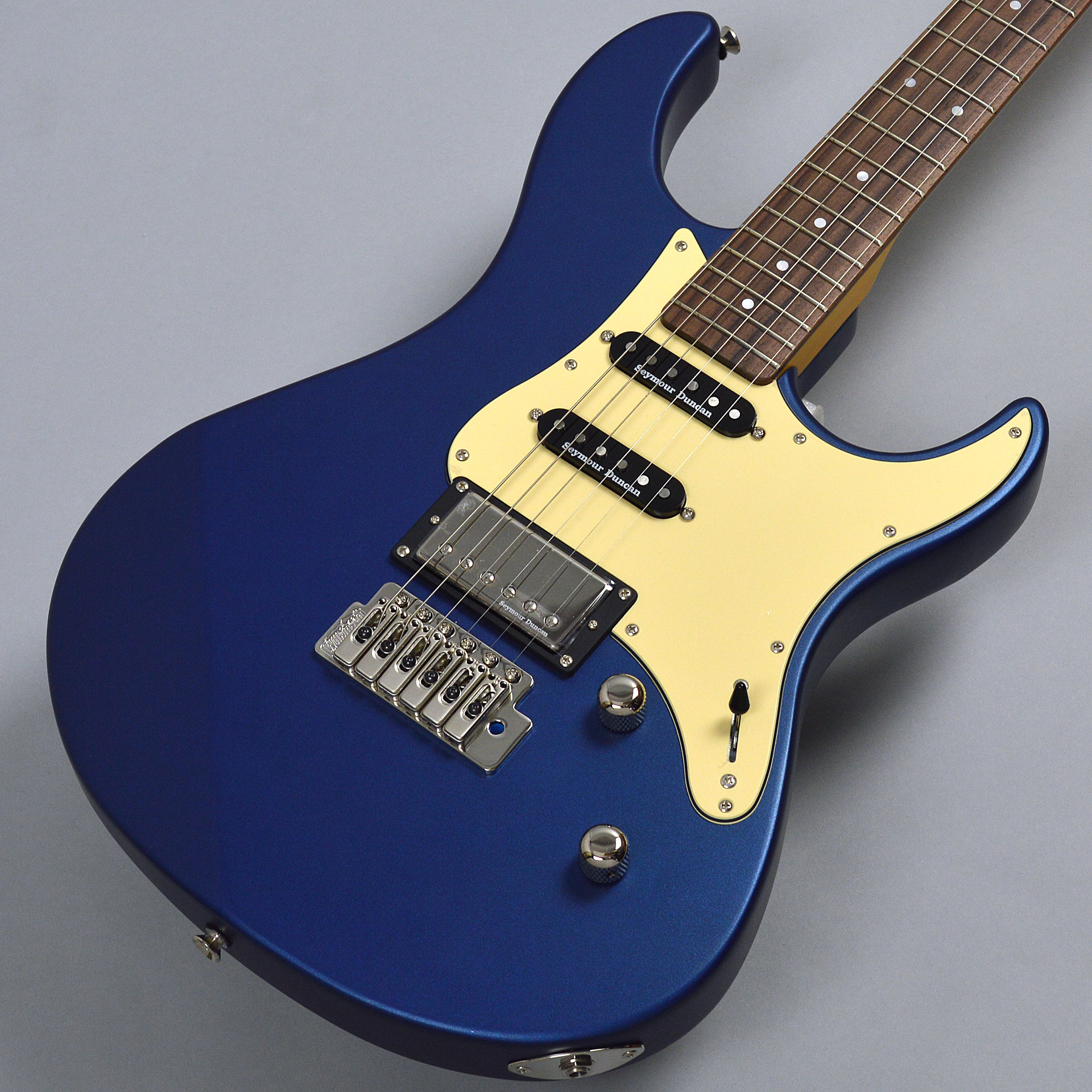 YAMAHA PACIFICA612V II Xサムネ画像