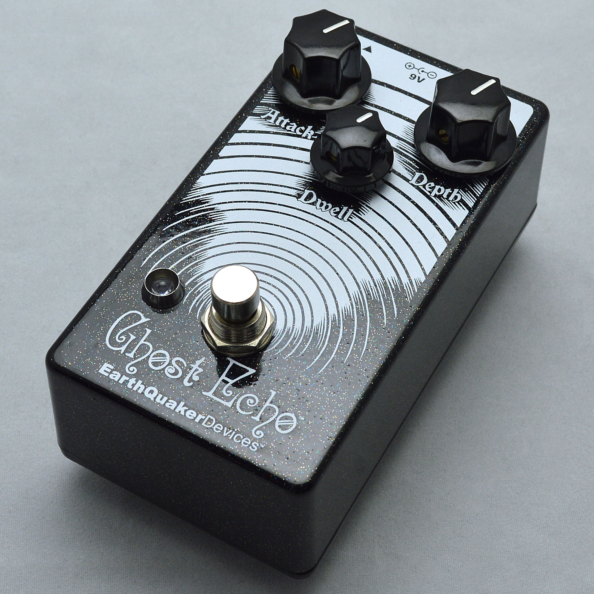 EarthQuaker　Devices Ghost Echoサムネ画像