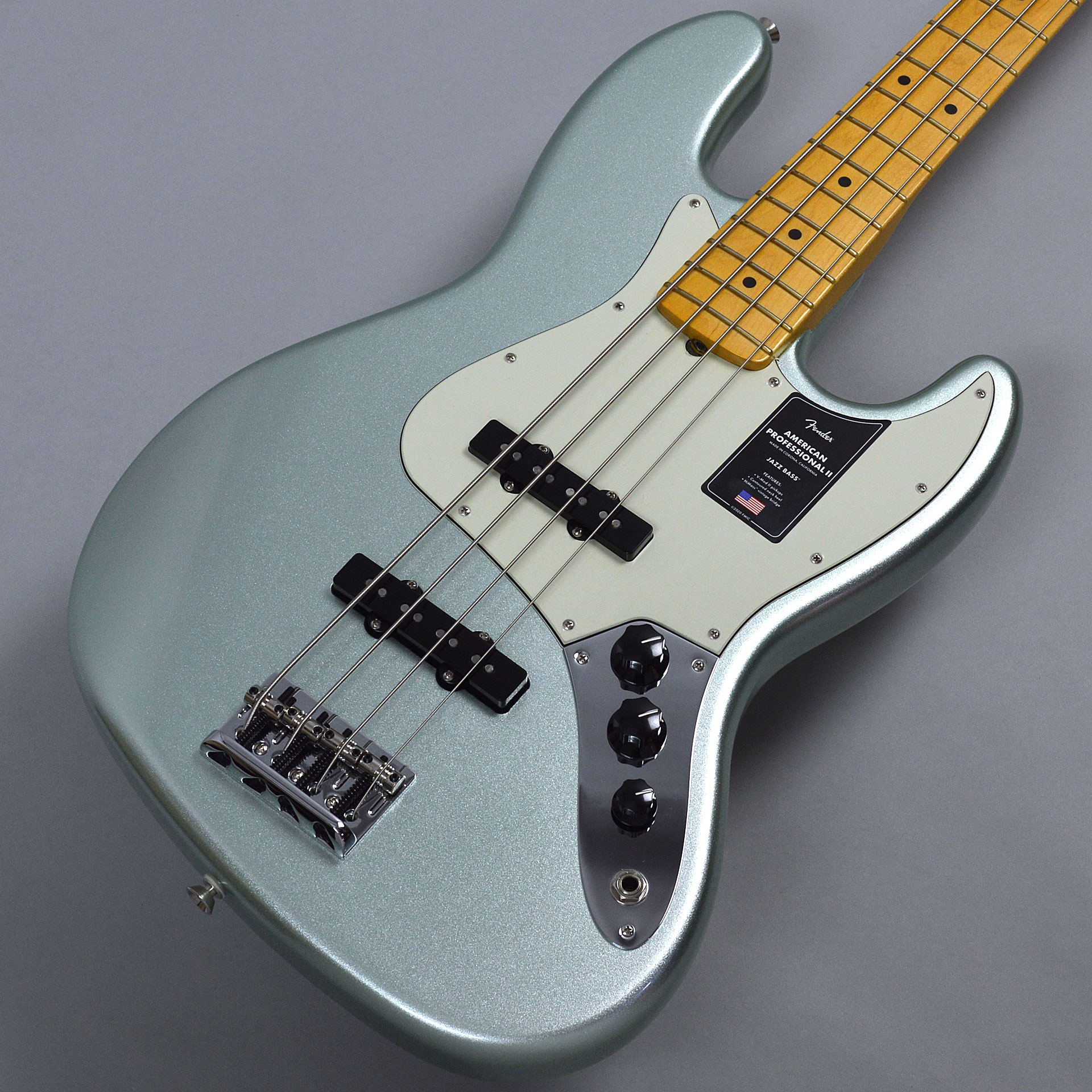 Fender AMERICAN PROFESSIONAL II JAZZ BASSサムネ画像