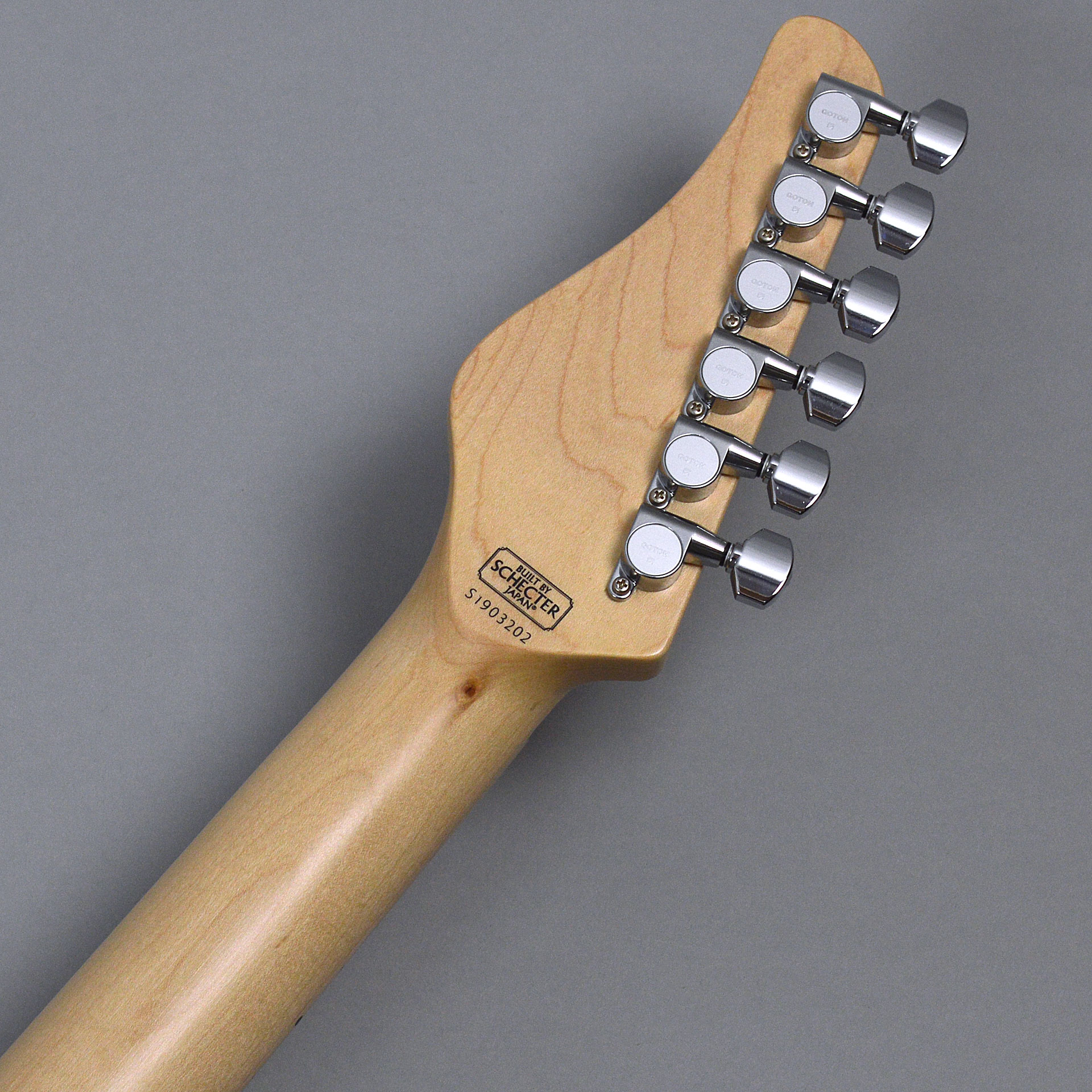 エレキギター】特価もあります!SCHECTER(シェクター)3本 エレキギター】特価もあります!SCHECTER(シェクター)3本
