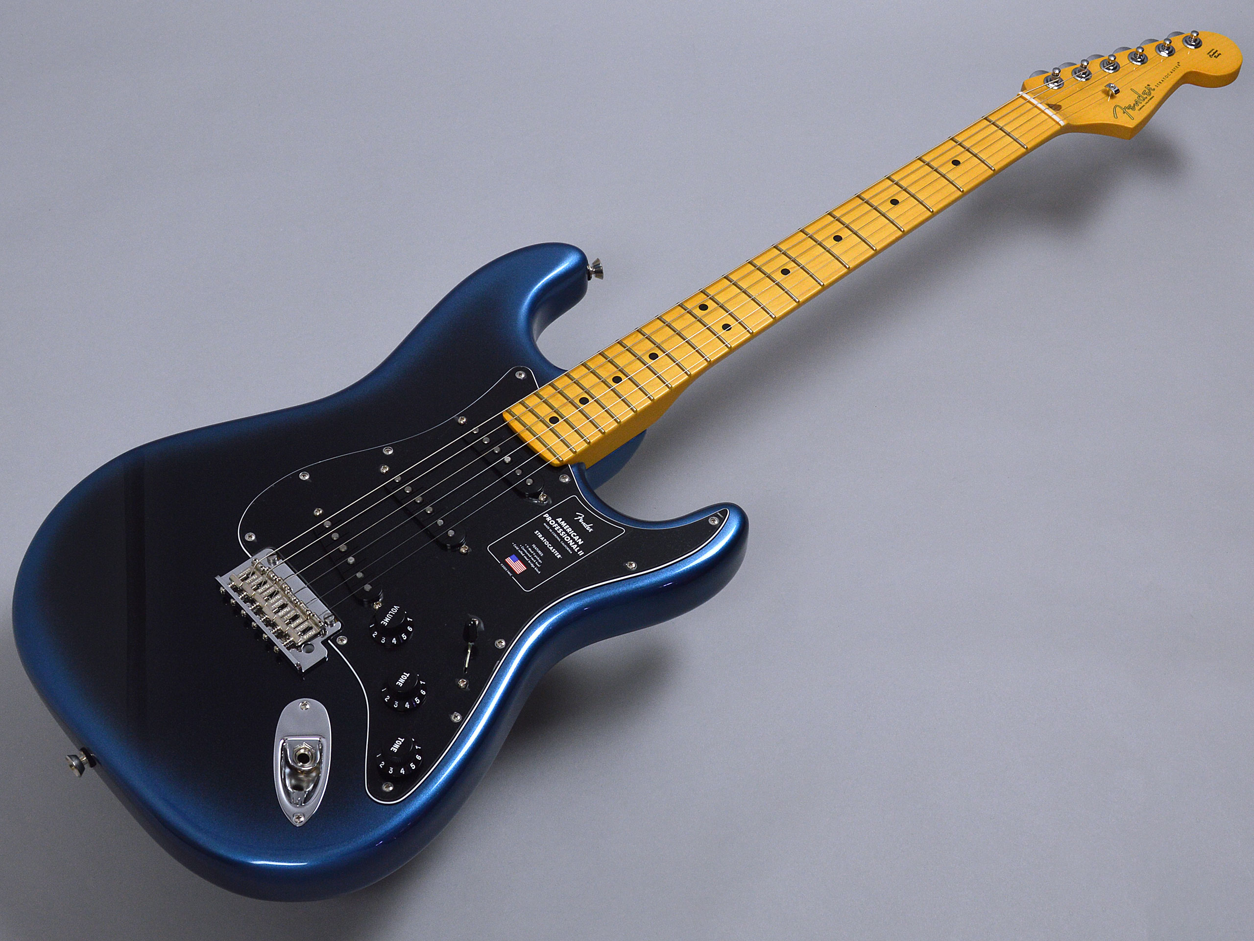 Fender AMERICAN PROFESSIONAL II STRATOCASTER MN DKNTトップ画像