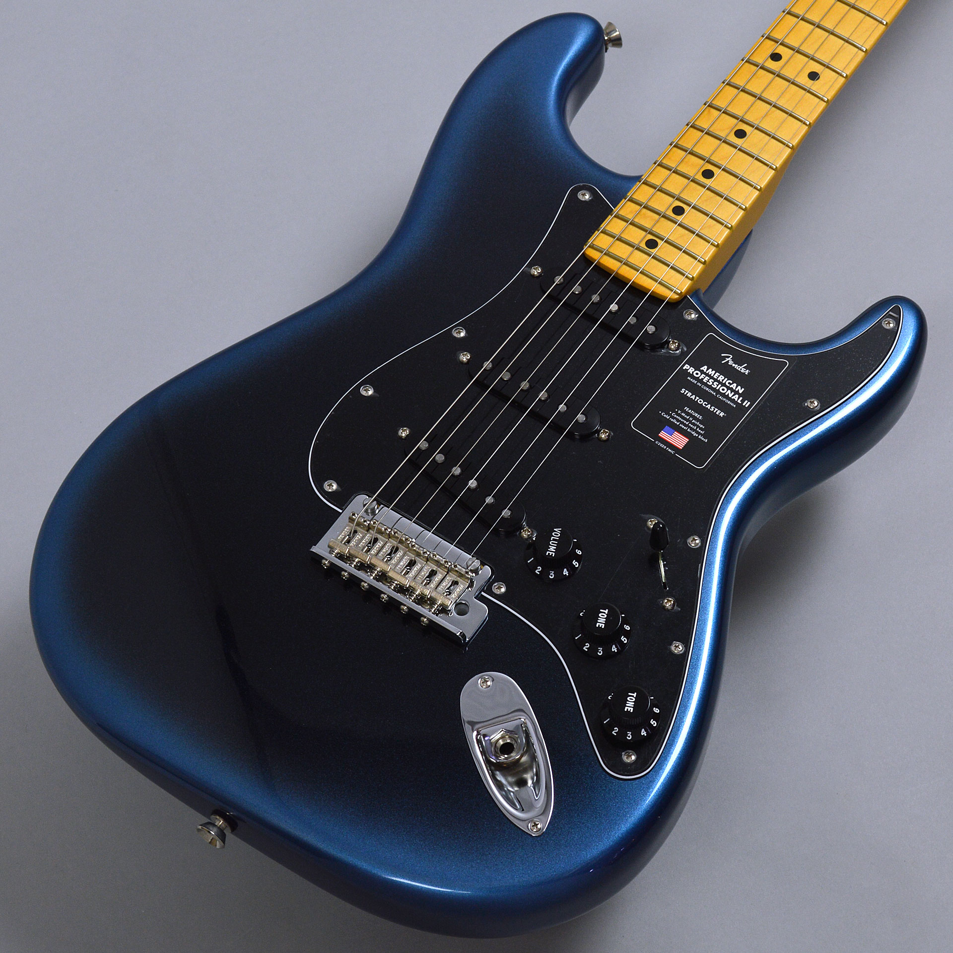 Fender AMERICAN PROFESSIONAL II STRATOCASTER MN DKNTサムネ画像