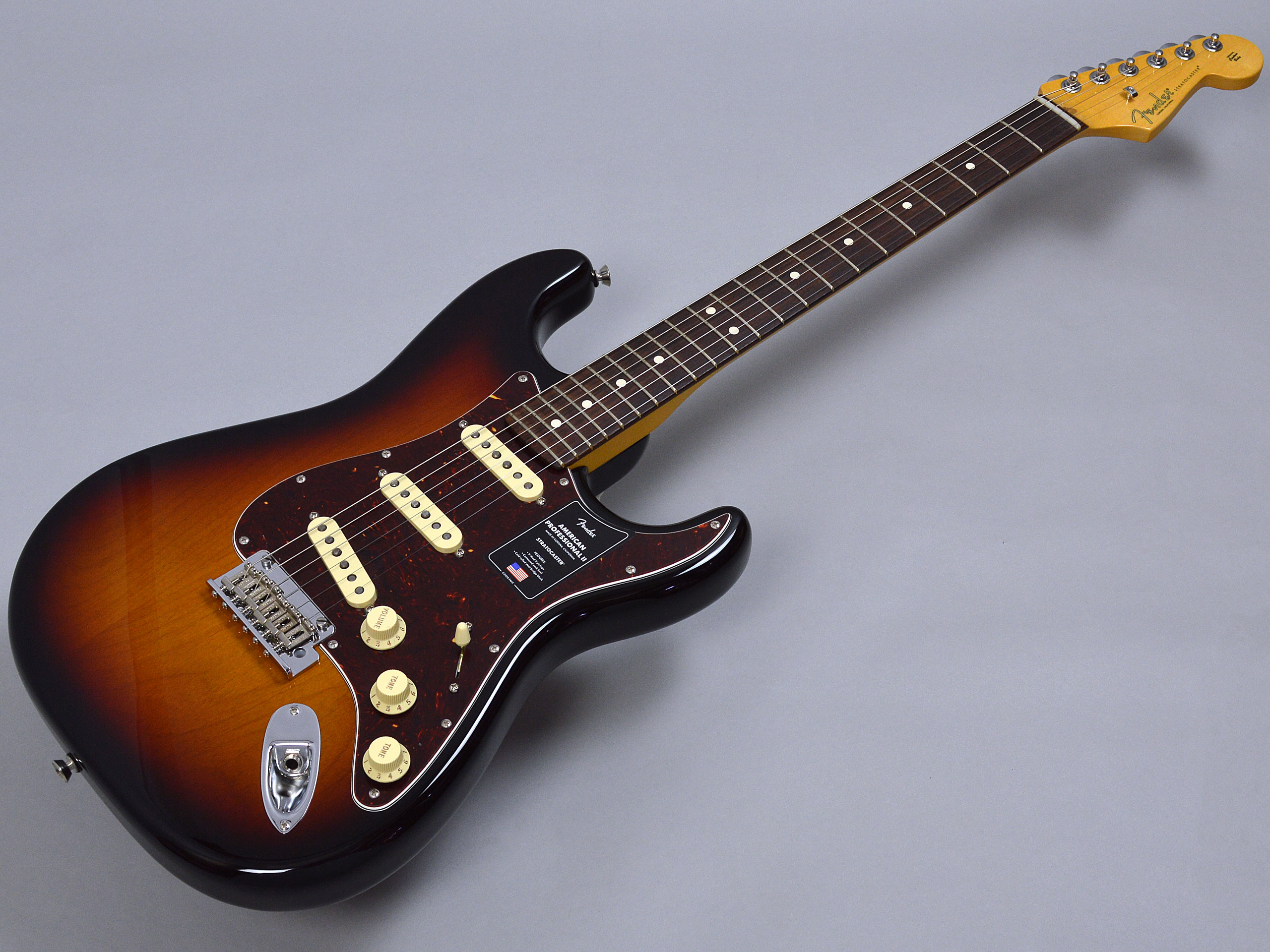 Fender AMERICAN PROFESSIONAL II STRATOCASTER RW 3TSBトップ画像