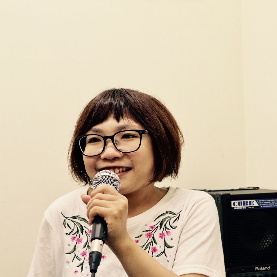 宮嶋 鮎生(みやじま あゆみ)