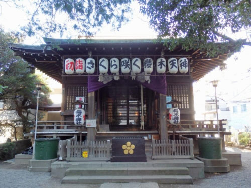 学問の神様を祭った、由緒ある神社