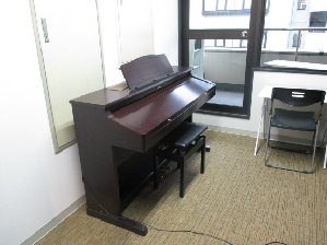 電子ピアノ　レンタルルーム