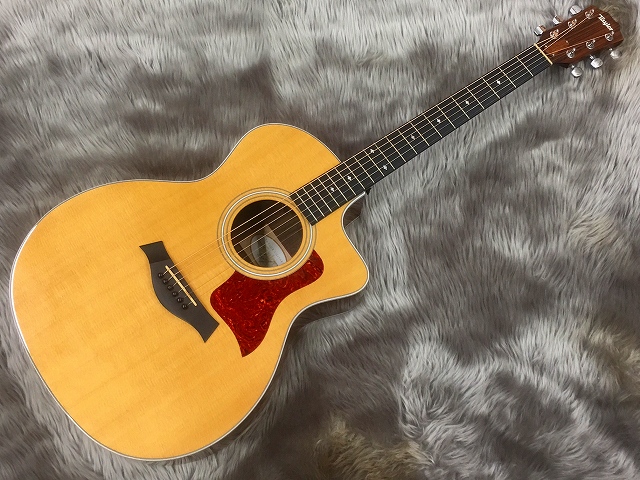 島村楽器名取店 Taylor 214ce DLX