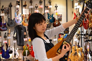 Vivieはいいぞ】話題のベースプリアンプOwlMighty入荷してます