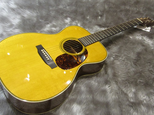 OOO28 EC crossroad