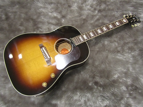 Gibson J-160E①