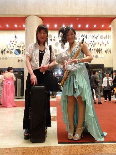 藤本道代さん（左）、杉千佳子さん（右）
