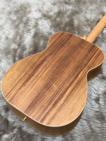 Maton（メイトン） EBG808 ARTIST