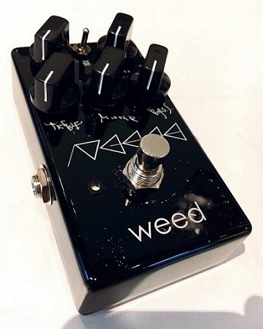 エフェクター】weedからDIR EN GREY薫氏プロデュース「UGEEE」入荷