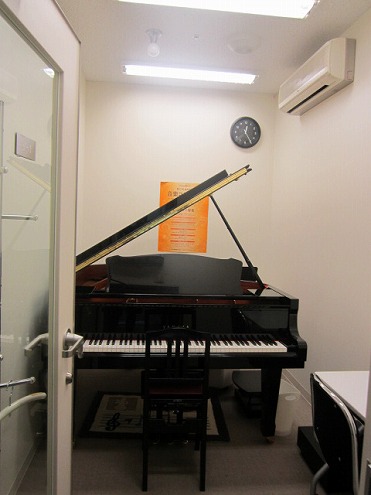 ピアノ教室レッスンルーム