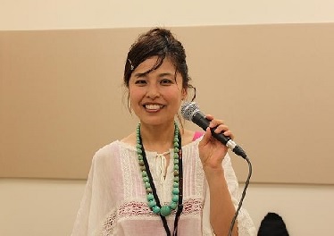 瀬川　晶子