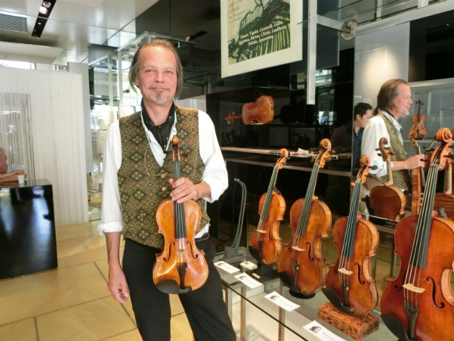 Michel Eggimann　シマムラストリングス秋葉原　SHIMAMURA STRINGS akihabara