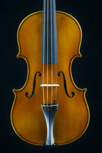 Erika Ricciardi シマムラストリングス秋葉原　SHIMAMURA STRINGS akihabara