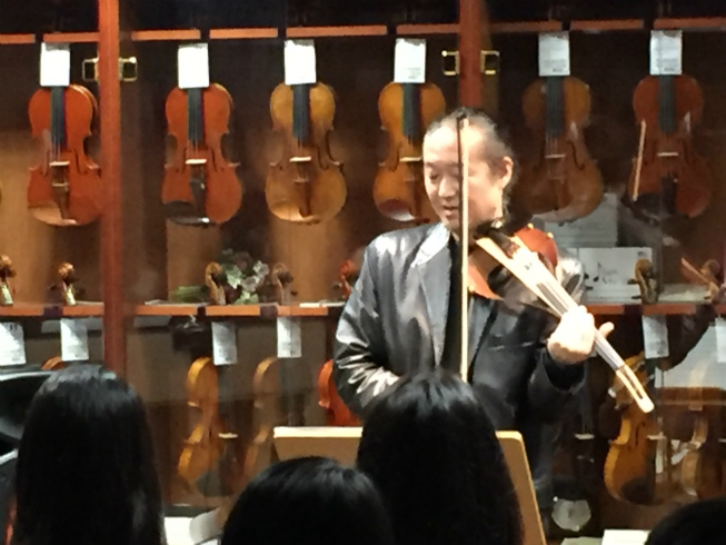 定村史朗　シマムラストリングス秋葉原　SHIMAMURA STRINGS akihabara