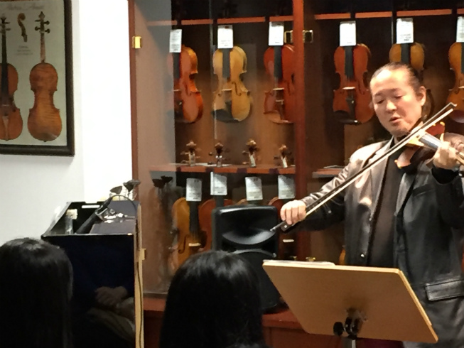 定村史朗　シマムラストリングス秋葉原　SHIMAMURA STRINGS akihabara