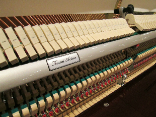 カワイ　アップライトピアノ　K-114S