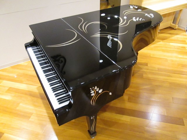 STEINWAY&SONS Hericonia　島村楽器グランフロント大阪店　コレクションピアノフェア