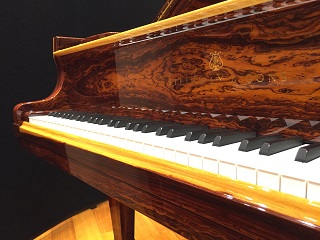 STEINWAY&SONS　Glenadillo　クラウンジュエルコレクション　島村楽器グランフロント大阪店