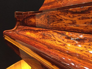 STEINWAY&SONS　Glenadillo　クラウンジュエルコレクション　島村楽器グランフロント大阪店