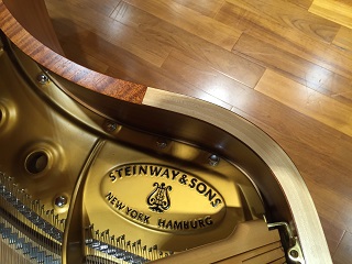 STEINWAY&SONS　システムB-211　島村楽器グランフロント大阪店