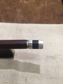 穴埋め接着