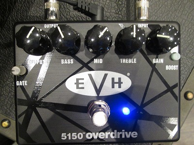 徹底検証】せめぎ合う漆黒ボディ！ アンプ・ブランドが放つオーバードライブ「Bad Cat / Siamese Drive Black」「MXR / EVH  5150 Overdrive」「Dr.Z / Z-Drive」 | ギタセレ（Guitar Selection）