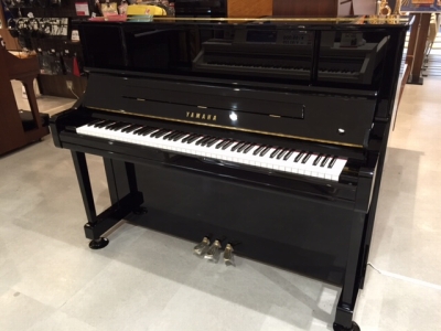 YU10