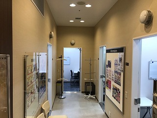 島村楽器イオンモール名古屋茶屋店試奏室