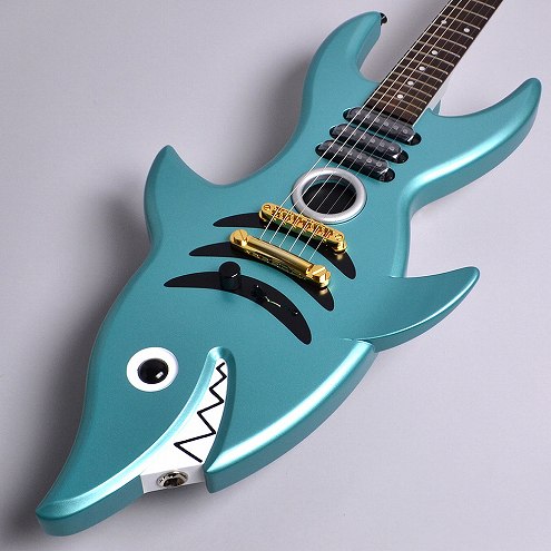 期間限定展示 One Pieceブルックの Shark Guitar 入荷 島村楽器 フィール旭川店