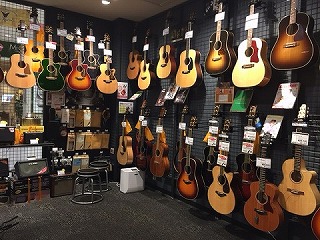 ららぽーと和泉店　アコギ